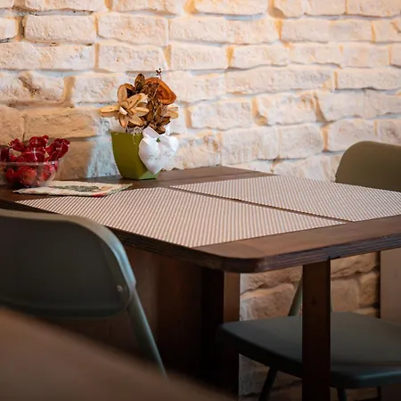 Apartment La Tana Del Lupo *